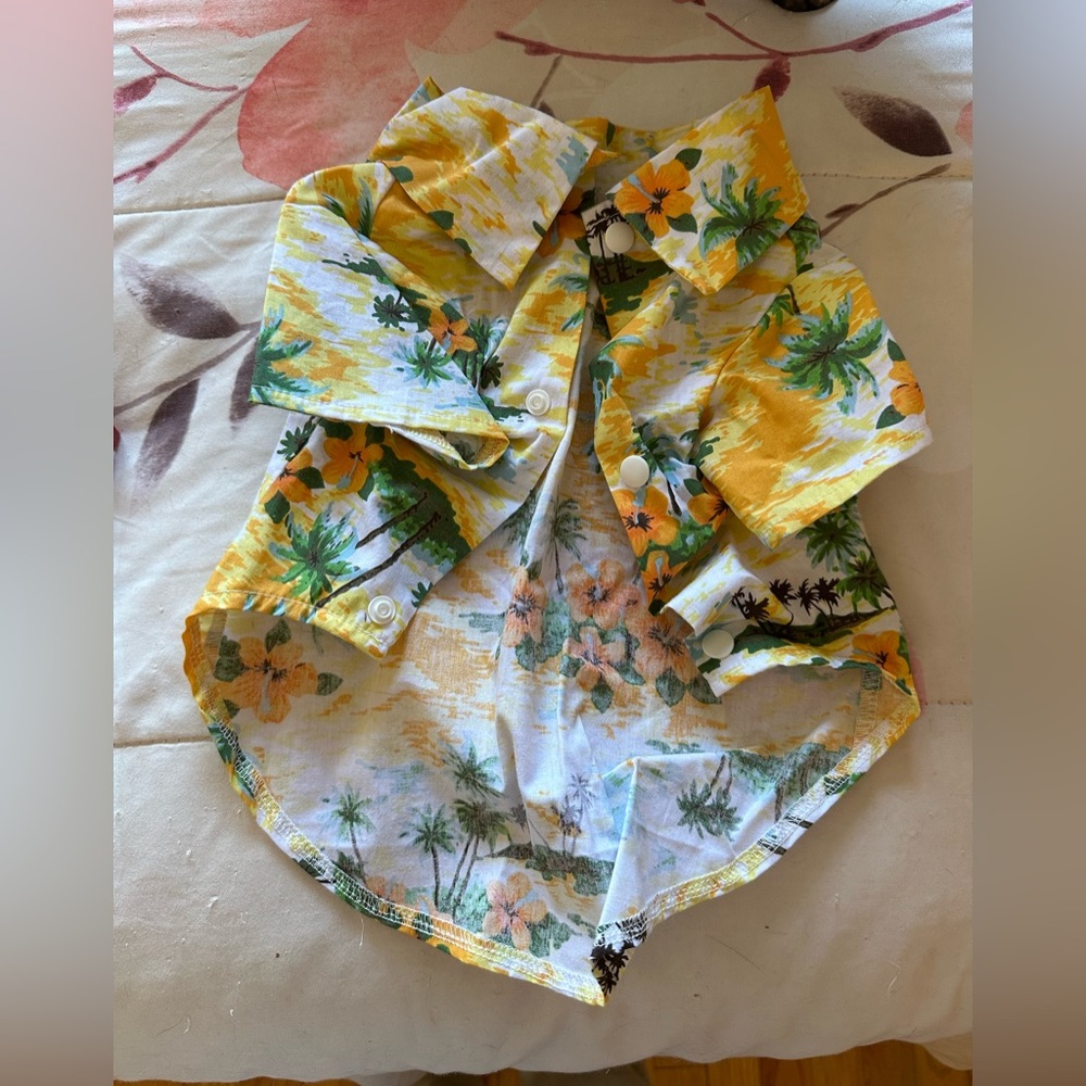 Dog Hawaiian Shirt Size Small